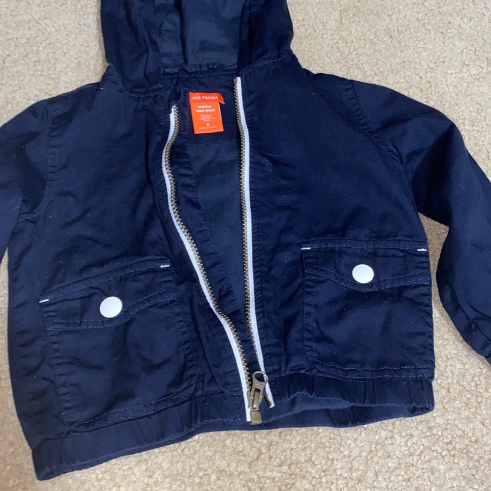Toddler jacket size 2 - Picture 3 of 4